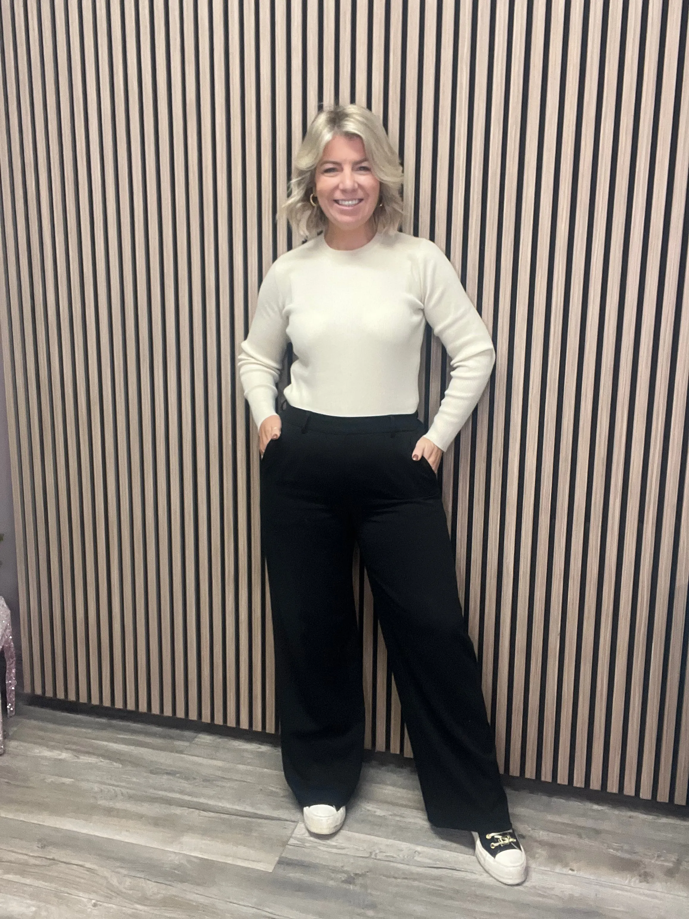 Lissey Wide Leg Pants (Black)