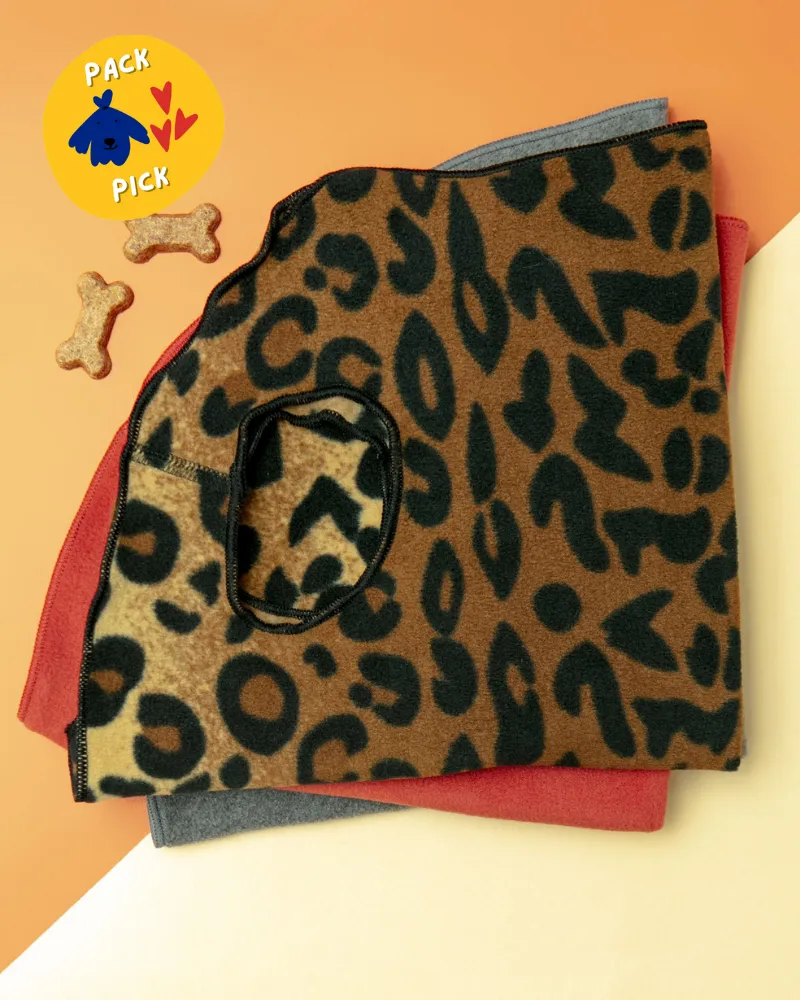 Stretch Fleece Pullover in Leopard Print